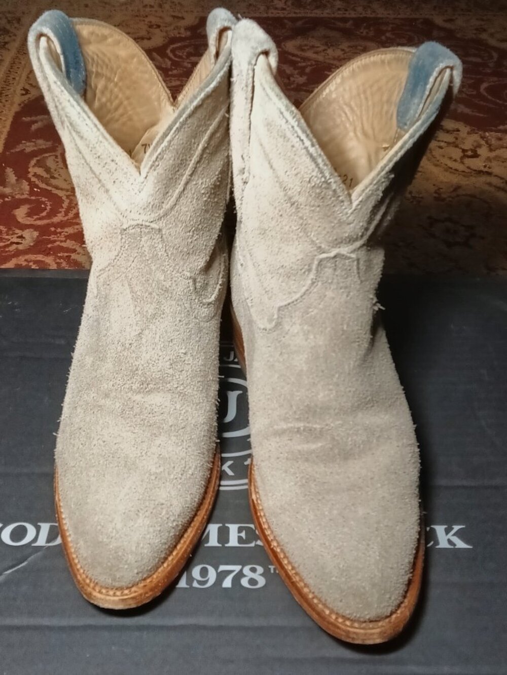 Tecovas "Lucy" Women's Ankle-high Boots, Roughout Leather Size 7 1/2 B